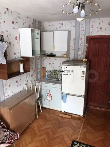  Сдаю замечательную комнату в общежитии по Кирпичникова 27.  Есть вся необходимая техника и коммуникации. Хорошие... - 10