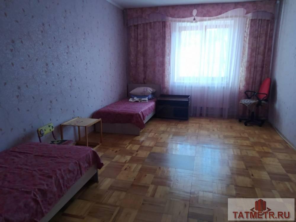 Сдаётся второй этаж в двухэтажном доме в городе Зеленодольске. На первом этаже большой  зал, спальня, кухня, холл,... - 2