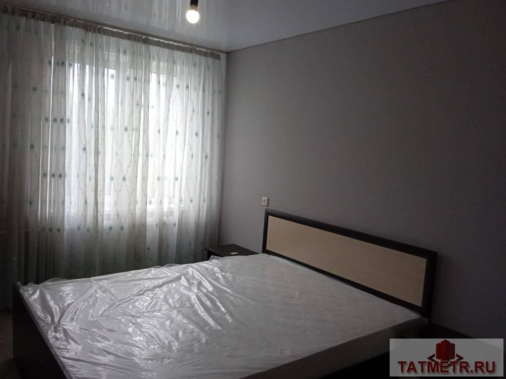 Сдается двухкомнатная квартира в г. Зеленодольск. Квартира уютная, с хорошим ремонтом. Потолки везде натяжные, полы... - 3