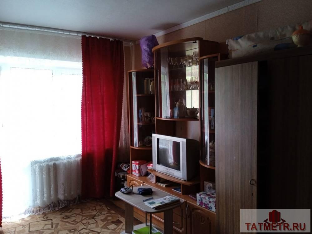 Продается однокомнатная квартира в городе Зеленодольск. Квартира чистая, уютная. Окна пластиковые, санузел совмещен.... - 1