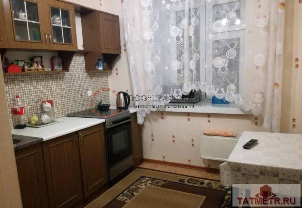 Продам очень уютную квартиру в кирпичном доме на улице Адоратского! Квартира теплая, тихая, светлая, с хорошим...