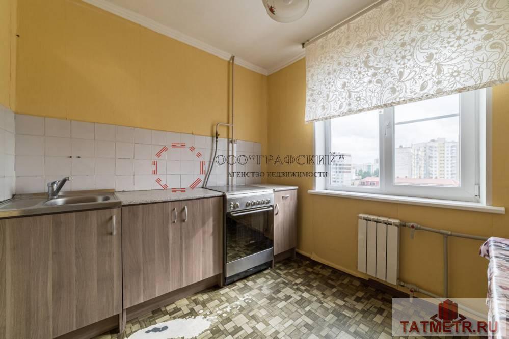 Продается светлая, чистая и очень теплая квартира в самое центре Ново-Савиновского района проспект Ямашева, дом 54... - 10