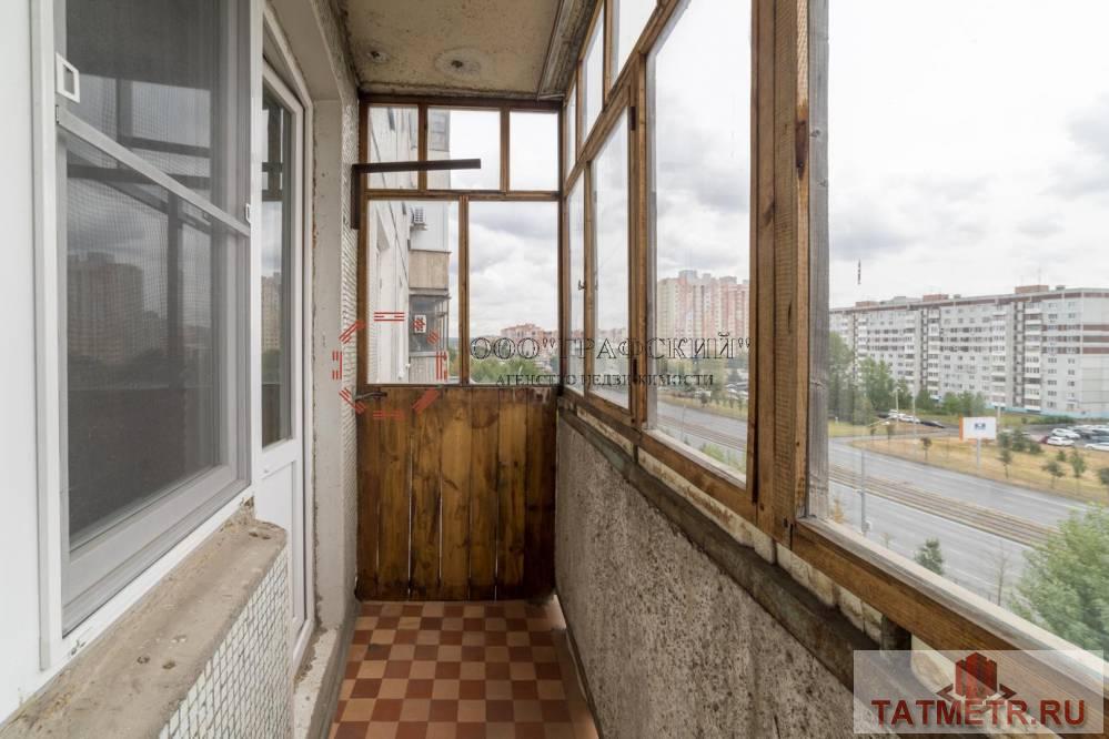Продается светлая, чистая и очень теплая квартира в самое центре Ново-Савиновского района проспект Ямашева, дом 54... - 18