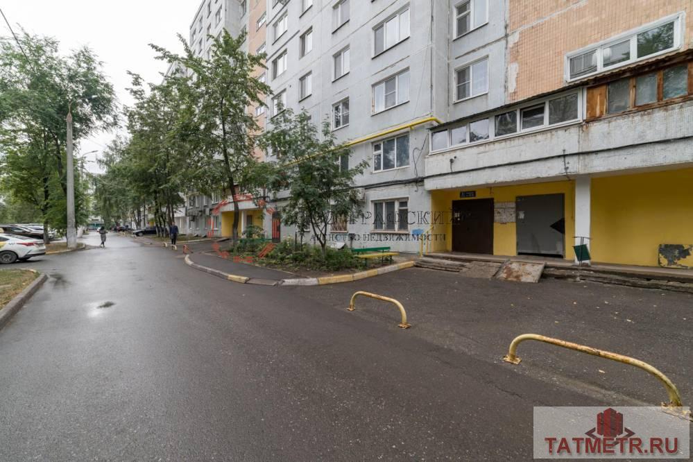 Продается светлая, чистая и очень теплая квартира в самое центре Ново-Савиновского района проспект Ямашева, дом 54... - 27