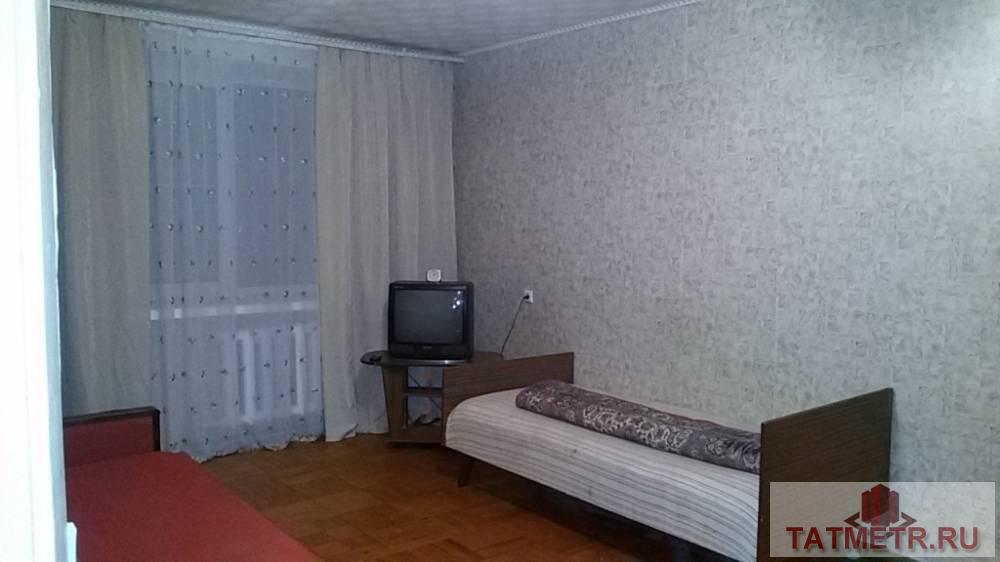 Сдается отличная квартира в центре в г. Зеленодольск. Квартира большая, теплая, светлая. В квартире имеется 4... - 2