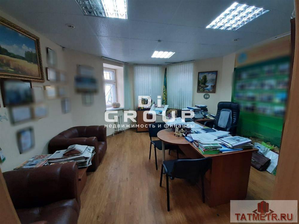 Продается офисное помещение 83.5 кв.м в самом центре Казани в шаговой доступности от Кремля. 4 кабинета. Санузел,... - 10