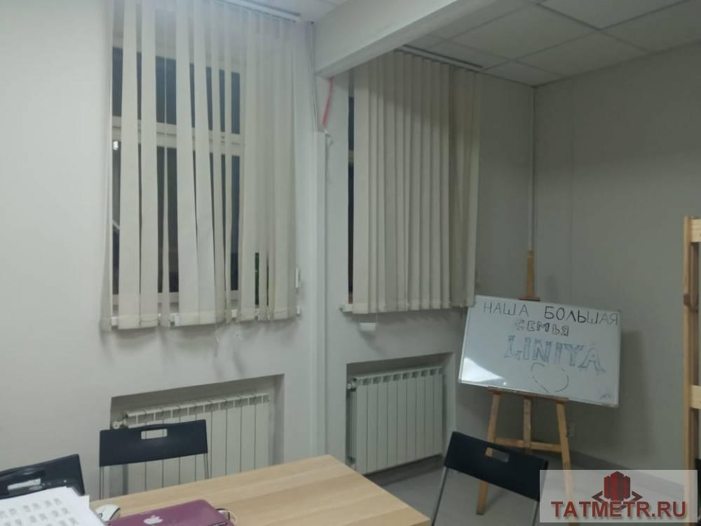 В самом центре города, сдается офис по улице Вишневского, д. 59  В офисе сделан дизайнерский ремонт, четыре кабинета,... - 4