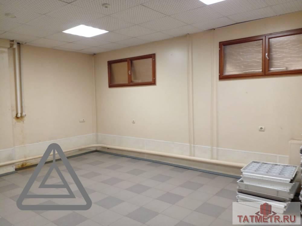 Сдается помещение по адресу Татарстан 52 в хорошем состоянии  В помещении:  Электричество  Отопление   Запасной вход... - 5