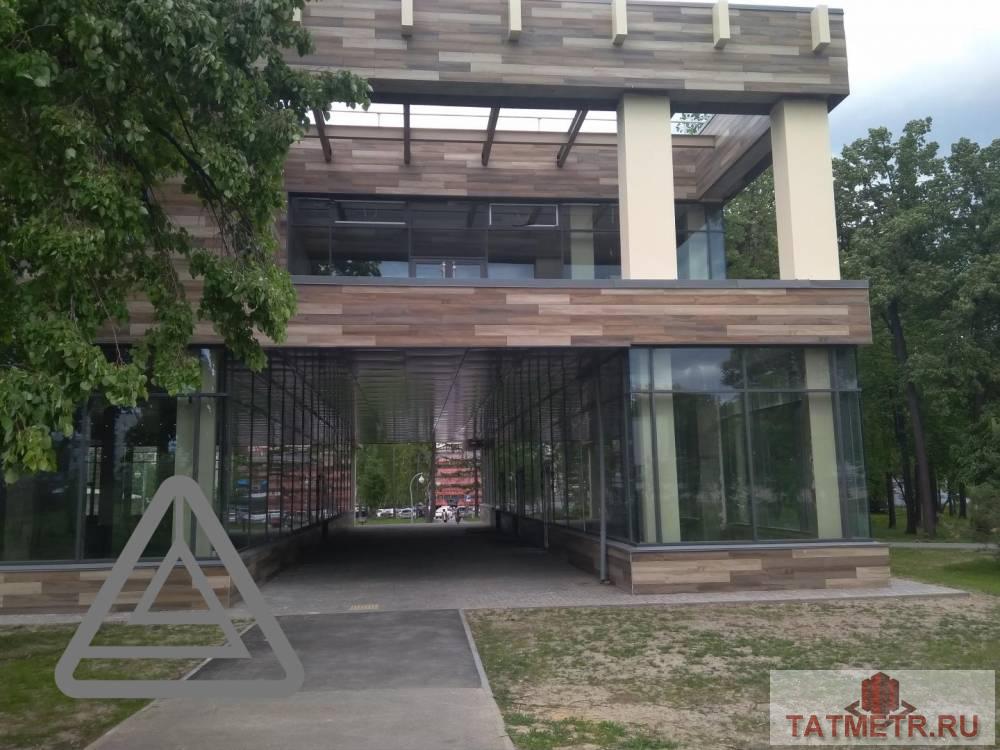 Продается новый много-функциональный комплекс в парковой зоне возле ДК Химиков.   Площадь 1-го этажа 953 кв.м., 2-го... - 1