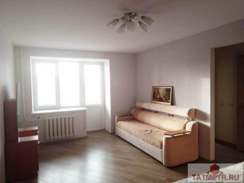 Продается отличная квартира в кирпичном доме 2014 года в самом центре г. Йошкор-Ола.  Квартира светлая уютная,...