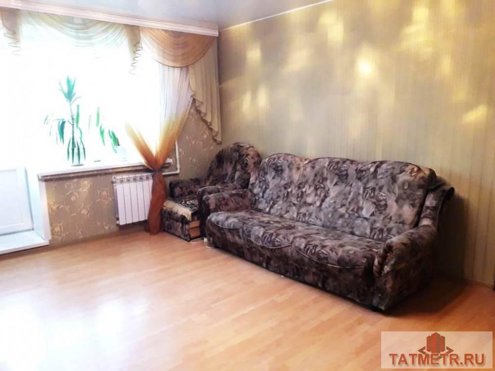 Отличная квартира в г. Зеленодольск. Квартира в хорошем состоянии, имеется необходимая мебель и техника. Дом... - 1