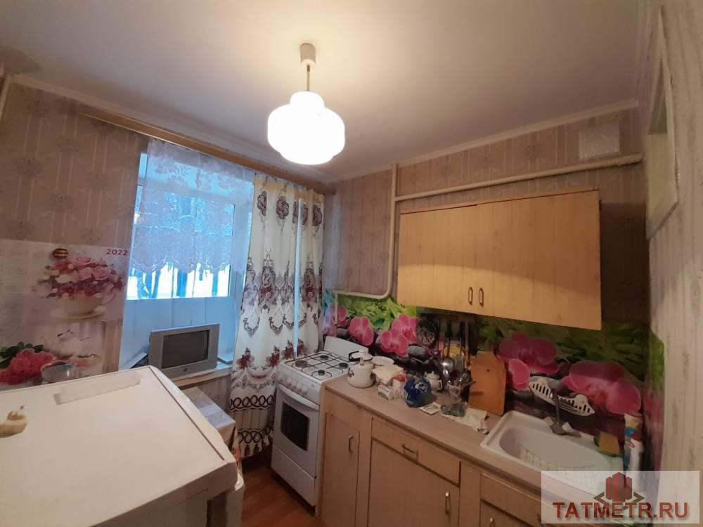 Продаётся однокомнатная квартира в г. Зеленодольск. Дом после капитального ремонта, высокий первый этаж, пассажирский... - 2