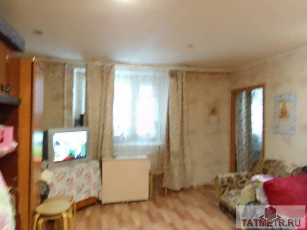 Продается отличная 2-х комнатная квартира в г. Зеленодольск. Квартира просторная, уютная, теплая, натяжные потолки,...