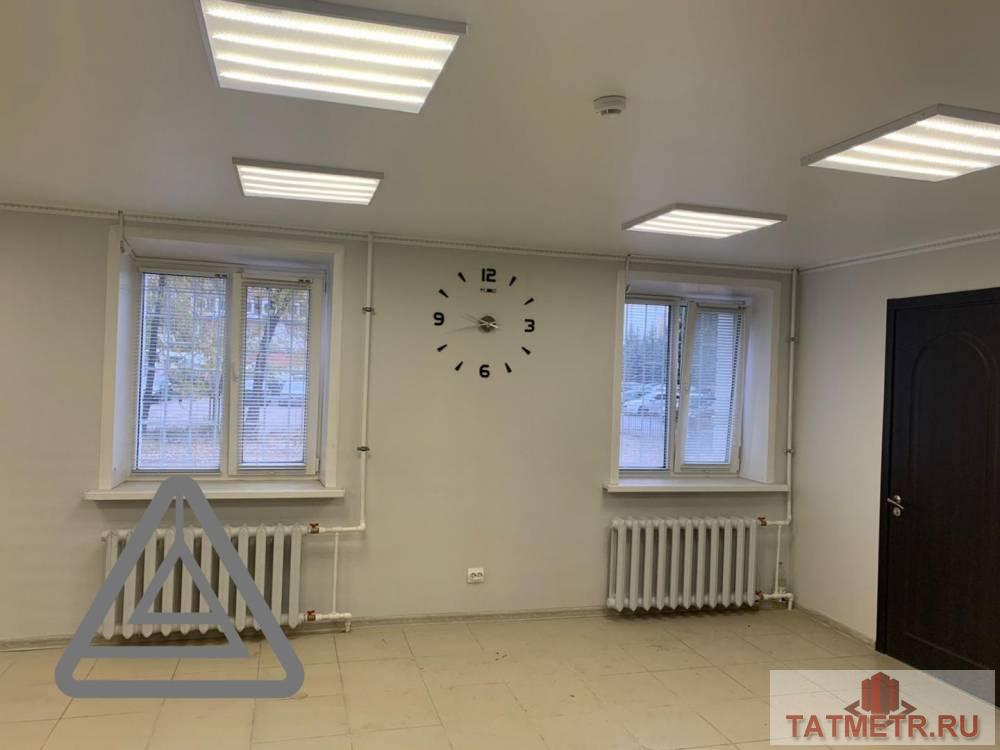 Продам помещение свободного назначения в Ново-Савиновском районе по адресу Короленко, 52а на 1 этаже жилого дома.... - 3