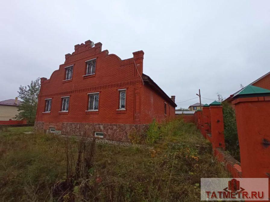 Продается загородный дом 471.2 м2 на участке 15 сот. Дом из кирпича, 2005 г. постройки. Расположение: Казань....