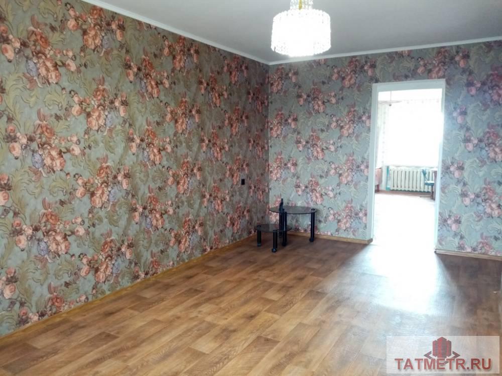 Продается замечательная трехкомнатная квартира в г. Зеленодольск. Квартира большая, светлая, уютная, очень...