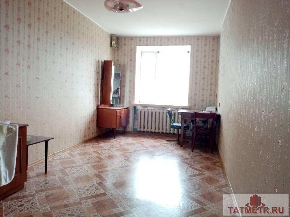Продается замечательная трехкомнатная квартира в г. Зеленодольск. Квартира большая, светлая, уютная, очень... - 1
