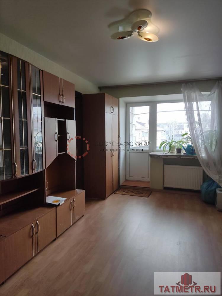 Предлагаем Вам приобрести просторную, теплую 3-х комнатную квартиру по проекту «Хрущевская застройка», общей площадью... - 2