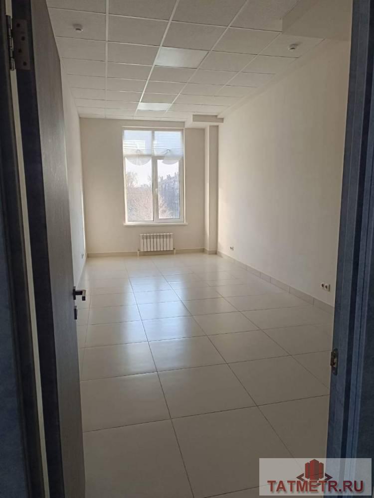 Аренда / Commercial / Office, Казань, Исаева улица, 35 595 БЦ Исаева Предлагаем в аренду офисное помещение в новом четырех этажном Бизнес-центре 'Исаева', расположенном на ул....
