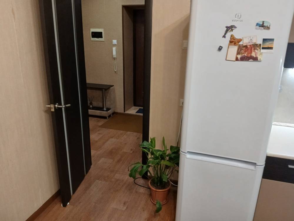 1	ком ул. Академика Завойского  д. 21        - 12