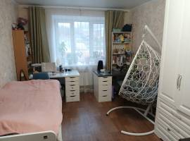 1	ком ул. Академика Завойского  д. 21 


