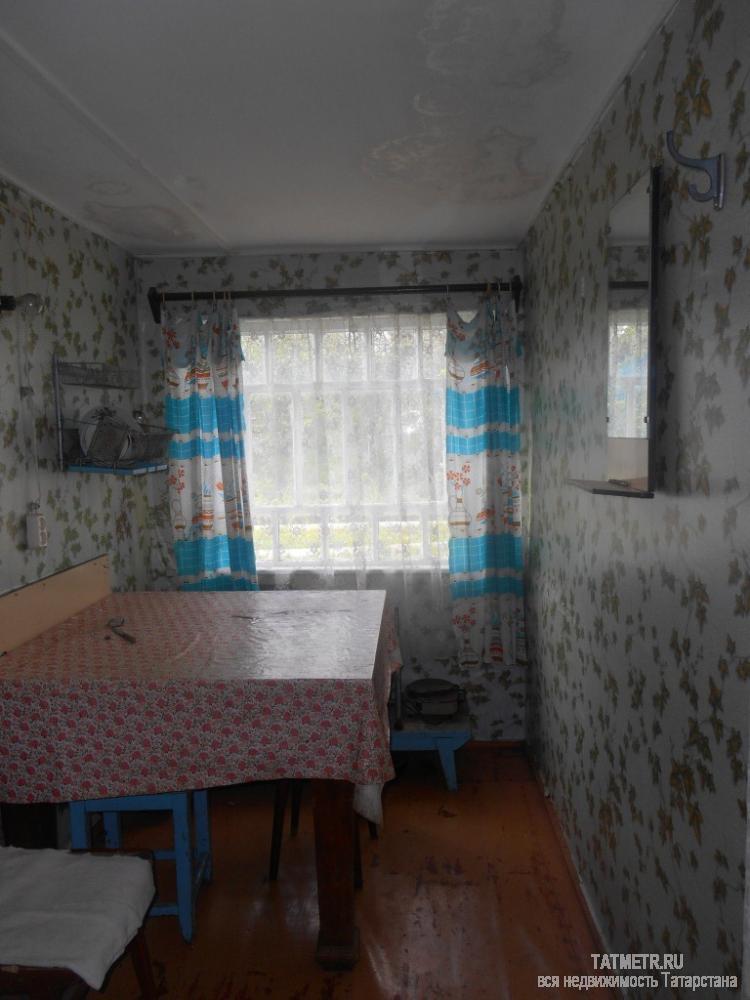 Замечательная двухэтажная дачка в живописном районе пгт. Васильево. Домик уютный, имеются три комнаты и веранда.... - 2