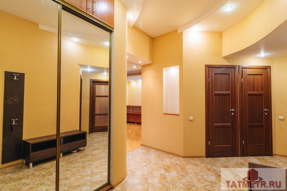 Продам 3-х комнатную квартиру улучшенной планировки в самом центре города Казани в кирпичном доме повышенной... - 1