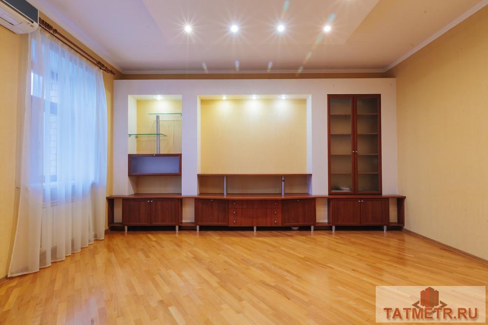 Продам 3-х комнатную квартиру улучшенной планировки в самом центре города Казани в кирпичном доме повышенной... - 8