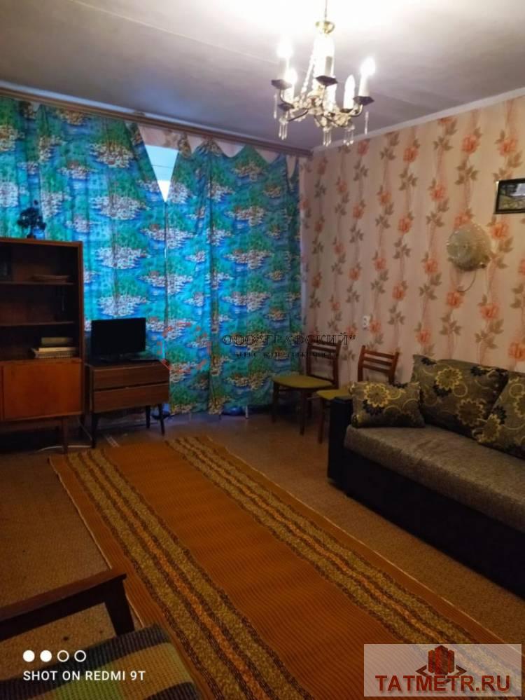Сдаю однокомнатную квартиру на Габишева д. 35 на долгий срок. В квартире вся необходимая мебель и техника.... - 2